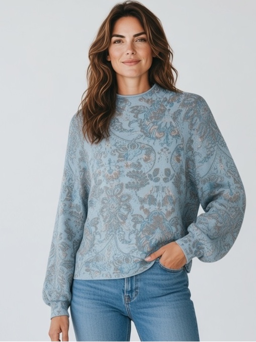 Anthropologie Sweater Size 1X
Blue Metallic Floral Jacquard
Pullover